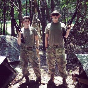 Meet your Posher, Zachary